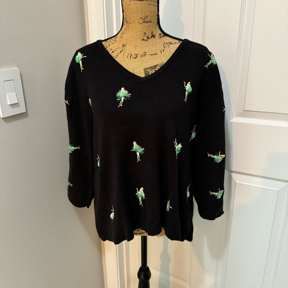 Hula Girl Sweater - Picture 2 of 8